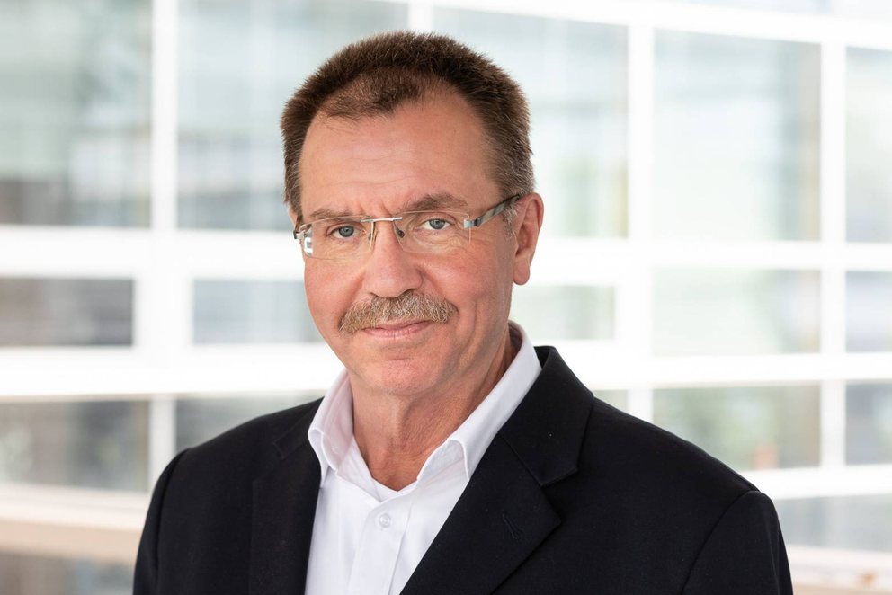 Dr.-Ing. Jürgen Henke 
